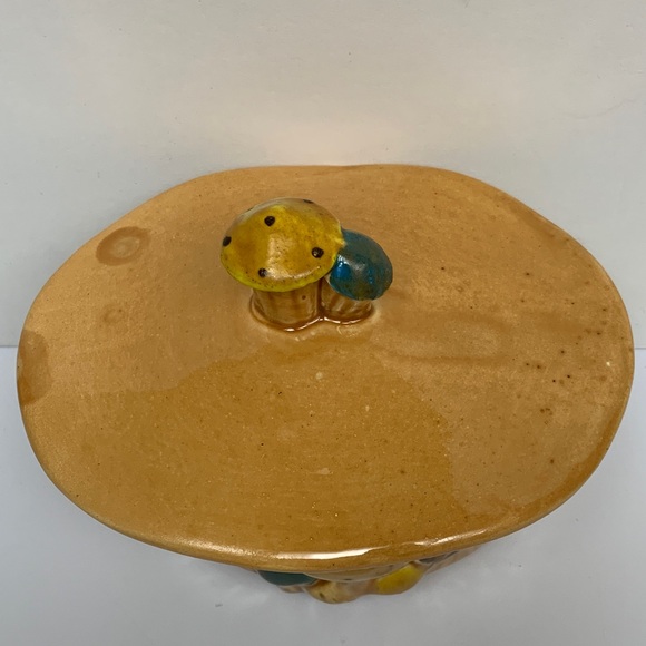 Vintage Glazed Ceramic Mushroom Design Storage Container Canister - Picture 2 of 10